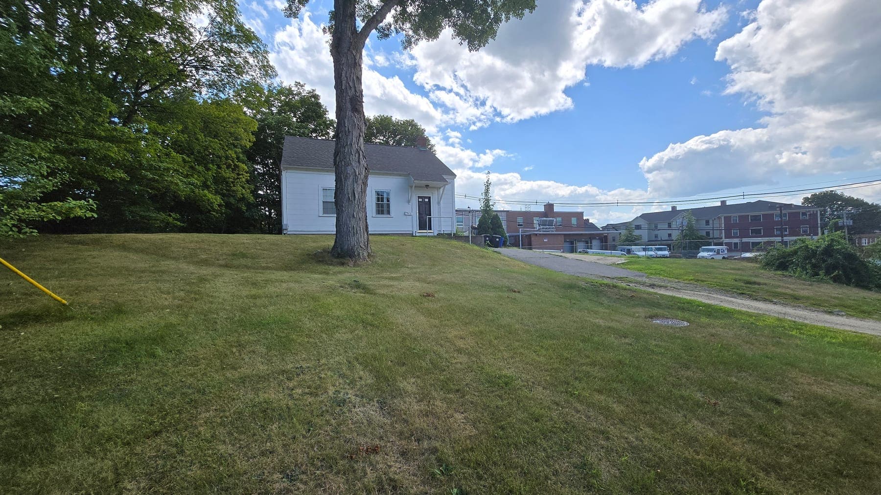 10 Cowell Drive, Durham NH — off-campus housing near UNH
